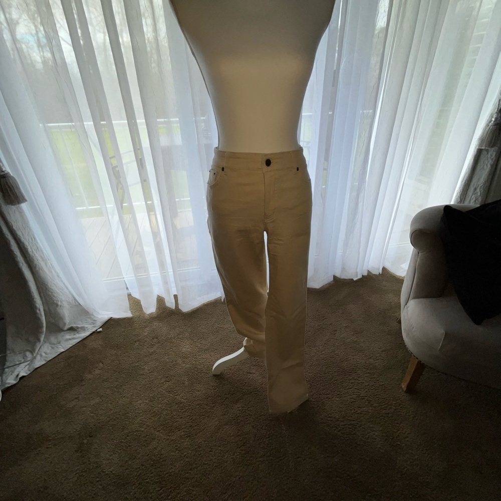 Tan Straight Legs Tan Jeans, Size 8